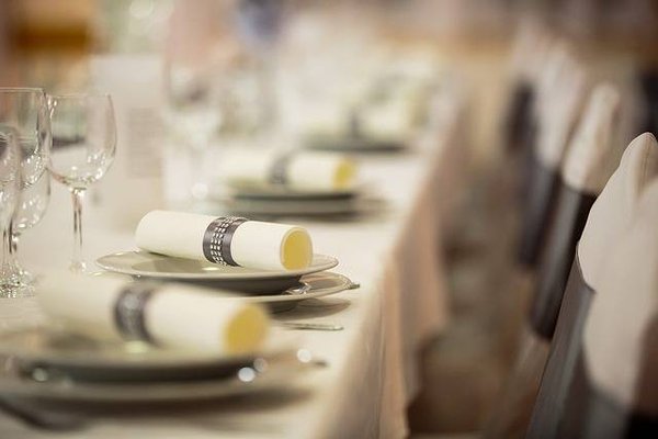 Dites Oui : Trouver le Restaurant Parfait pour Votre Mariage de Rêve